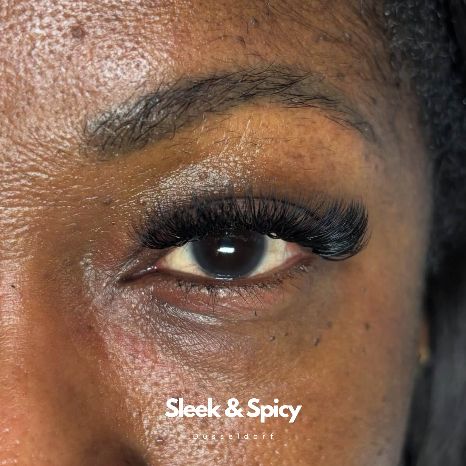 3D Volume Look Lash Extension - Wimpernverlängerung Düsseldorf - Sleek & Spicy-düsseldorf-bild