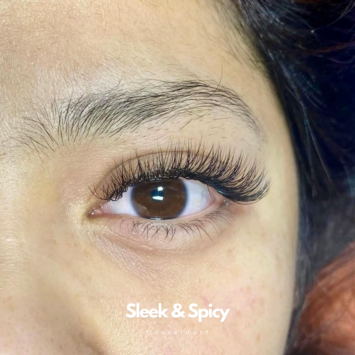 Mascara Look Lash Extension - Wimpernverlängerung Düsseldorf - Sleek & Spicy-düsseldorf-bild